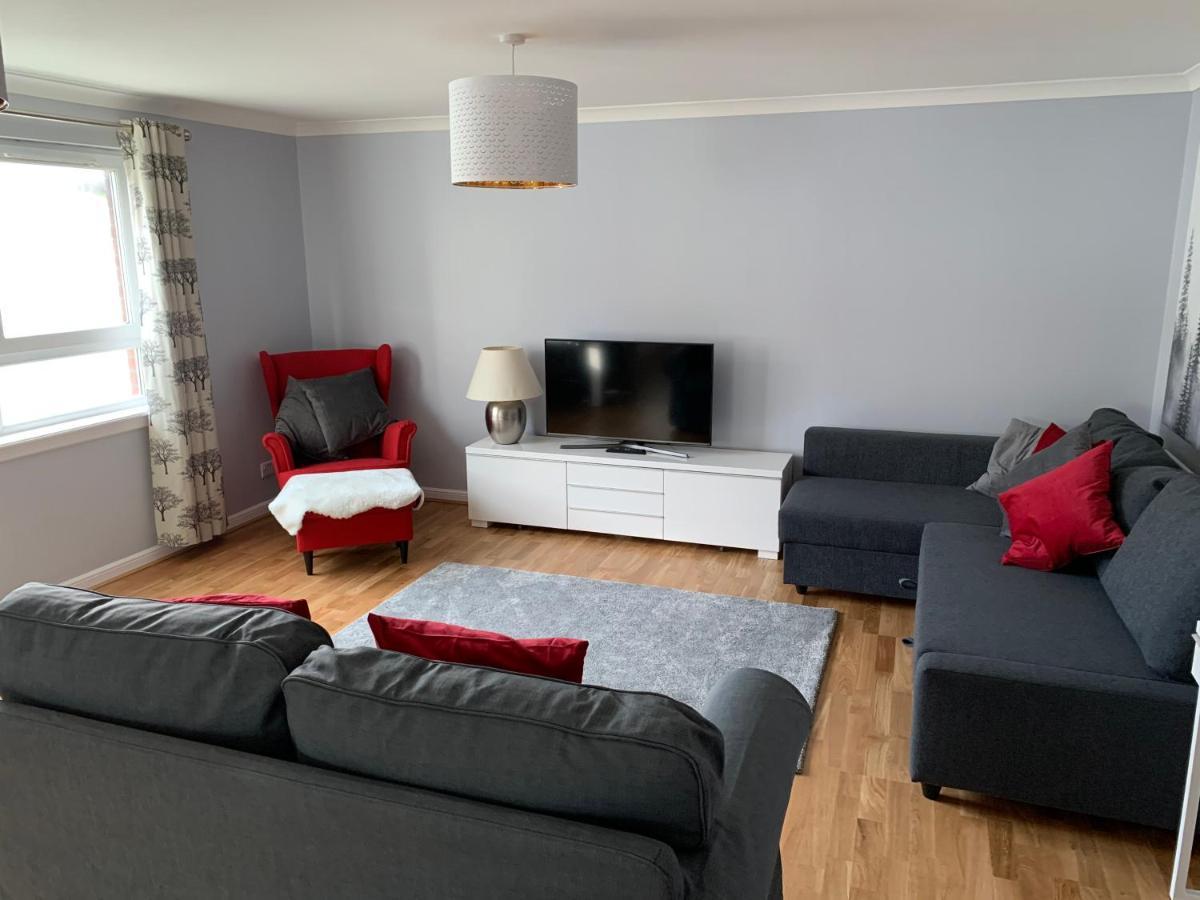 Flat One, 212 Eaglesham Road, East Kilbride, Glasgow Buitenkant foto